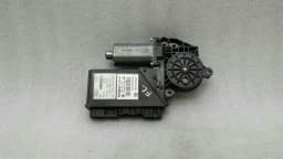 AUDI Audi RS4 8E B7 A4 RHD front left door window engine 8E2959801F right handlebar — thumbnail 4