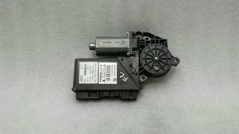 AUDI Audi RS4 8E B7 A4 RHD front left door window engine 8E2959801F right handlebar