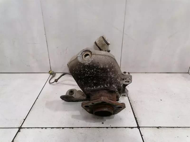 MASERATI Maserati Granturismo M145 Right Front Hub 197118 Wheel Bearing Case Front Right