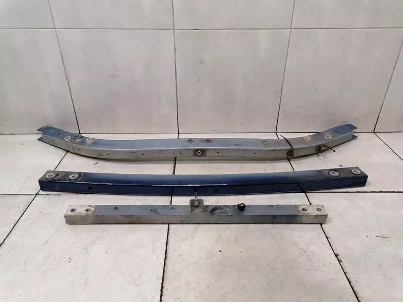 MASERATI MASERATI GRANTURISMO M145 front bumper beam 67275300 lock carrier front mask