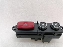 MASERATI MASERATI GRANTURISMO M145 Hazard Switch 237803 Warning Indicator Switch — thumbnail 3