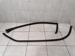 MASERATI Maserati Granturismo M145 Left Door Seal 80089200 Door Seals Left — thumbnail 7