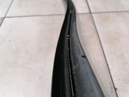 MASERATI Maserati Granturismo M145 Left Door Seal 80089200 Door Seals Left — thumbnail 9