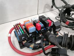 MASERATI MASERATI GRANTURISMO M145 ENGINE BAY WIRING LOOM 228523 RIGHT HAND DRIVE RHD — thumbnail 3
