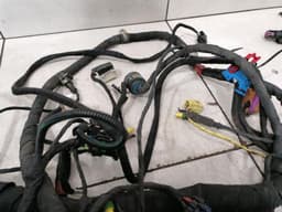 MASERATI MASERATI GRANTURISMO M145 ENGINE BAY WIRING LOOM 228523 RIGHT HAND DRIVE RHD — thumbnail 4