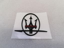 MASERATI Maserati Granturismo M145 Emblem Logo Badge 89095600 Black — thumbnail 3
