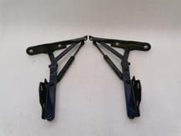 MASERATI MASERATI GRANTURISMO M145 boat hinge 384700105 tailgate hinge — thumbnail 1
