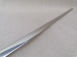 MASERATI MASERATI GRANTURISMO M145 Right Door Moulding 68365300 Right Door Chrome Bar — thumbnail 8