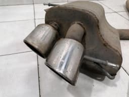 MASERATI Maserati Granturismo M145 Exhaust Silencer 237723 Exhaust Muffler — thumbnail 4