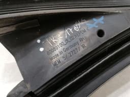 MASERATI Maserati Granturismo M145 Right Door Seal 80089100 Door Seals Right — thumbnail 9