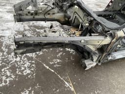 MASERATI MASERATI GRANTURISMO M145 left front chassis leg 980145043 left front wheelhouse — thumbnail 8