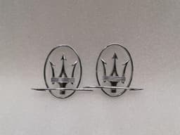 MASERATI MASERATI GRANTURISMO M145 LOGO SET 89095400 67861400 EMBLEM SET — thumbnail 7
