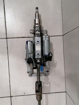MASERATI Maserati Granturismo M145 Steering Column 229175 Steering Column — thumbnail 3