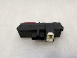 MASERATI Maserati Granturismo M145 switch hazard warning system 237803 Hazzard lock switch — thumbnail 9