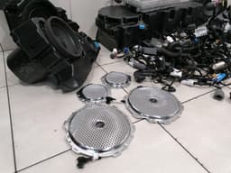 BENTLEY 20-23 BENTLEY BENTAYGA 36A MK2 Speaker 4M2035466A Speaker NAIM AUDIO SET — thumbnail 2