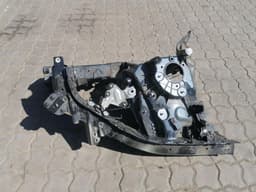 BENTLEY BENTLEY BENTAYGA 36A MK2 left front chassis leg 4M0805151 left front wheelhouse — thumbnail 6