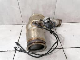 BENTLEY BENTLEY BENTAYGA 36A MK2 4.0 V8 Catalytic Converter 4M0254801G Catalyst OPF — thumbnail 3