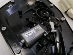 BENTLEY BENTLEY BENTAYGA 36A MK2 Rear RIGHT Door Lock 4M0839016J Door Lock Rear RIGHT — thumbnail 3