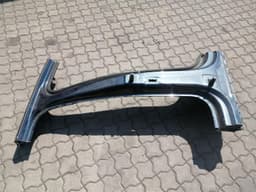 BENTLEY BENTLEY BENTAYGA 36A MK2 Body Panel Side B-Column Body Side Sills RHS — thumbnail 3