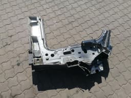 BENTLEY BENTLEY BENTAYGA 36A MK2 left front chassis leg 4M0809055Q left front wheelhouse — thumbnail 10
