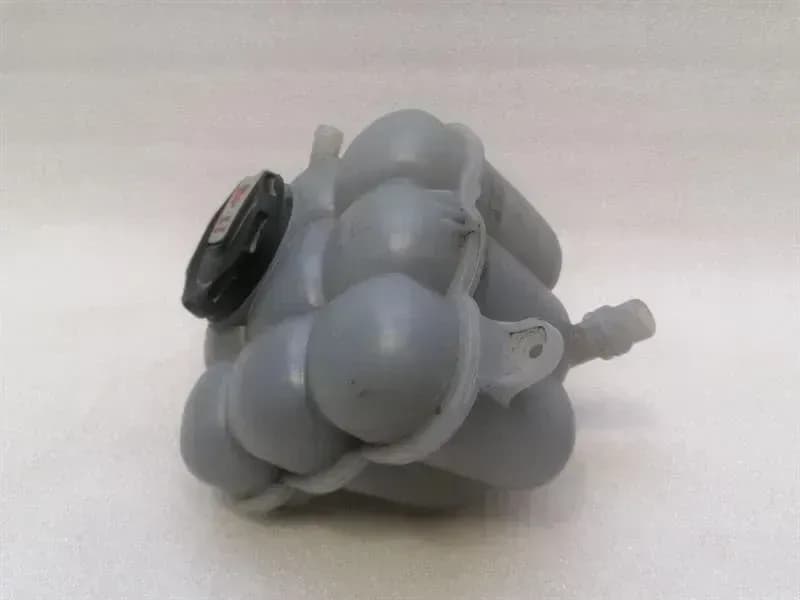 BENTLEY Bentley Bentayga 36A MK2 Expansion Tank 4M0121405AG Expansion Tank Coolant