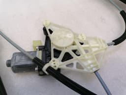 BENTLEY BENTLEY BENTAYGA 36A MK2 Right Rear Door Winder 4M0839462A Rear Power Window R — thumbnail 6