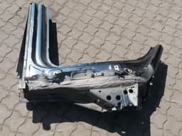 BENTLEY Bentley Bentayga 36A MK2 Right Front Chassis Leg 4M0809056T Right Front Wheel Arch — thumbnail 2