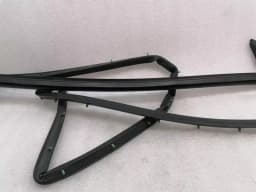 PORSCHE Porsche 911 992 Left Door Seal 992837639 Door Seals Left — thumbnail 3