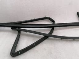 PORSCHE Porsche 911 992 Left Door Seal 992837639 Door Seals Left — thumbnail 9