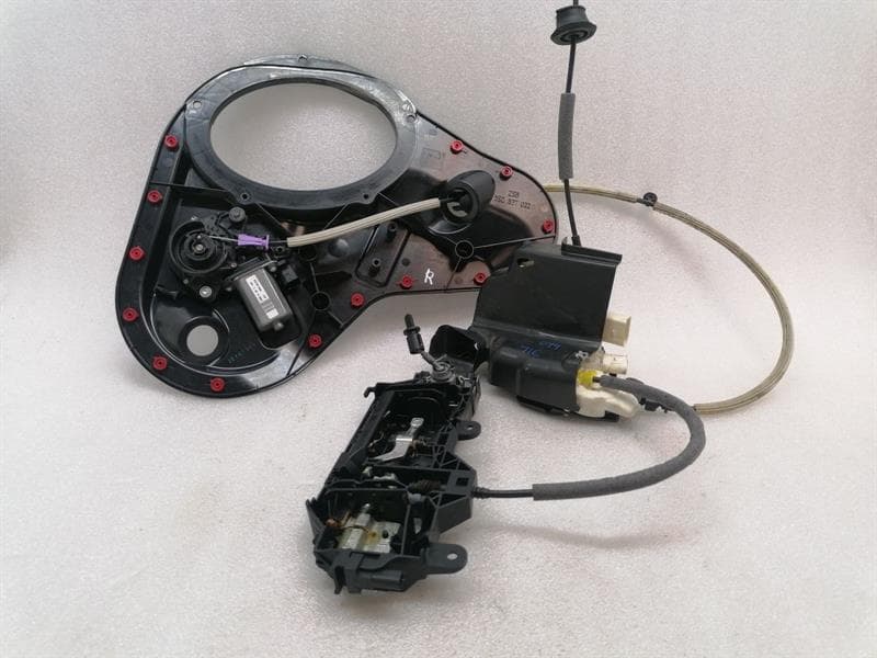 BENTLEY Bentley Continental GT 3S 3SD Door Lock RH RHD Soft Close 3SD837016 Door Lock