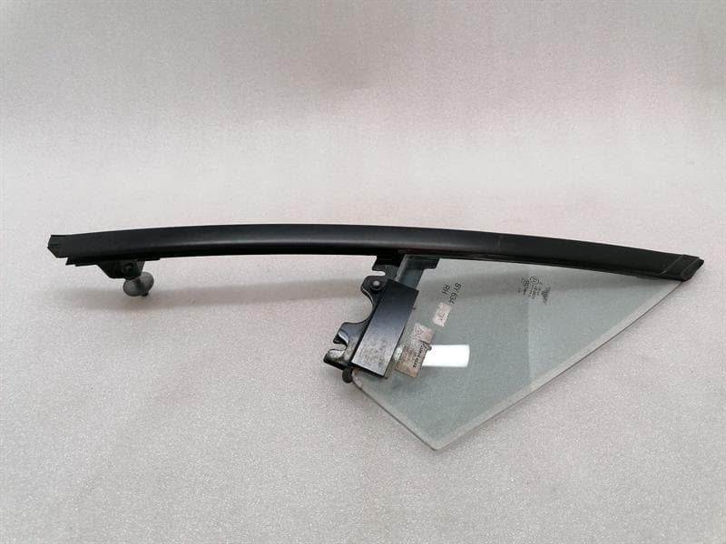BENTLEY Bentley Continental GT 18-24 3SD Right 1/4 Glass 3SD84539201S Front Door Panel