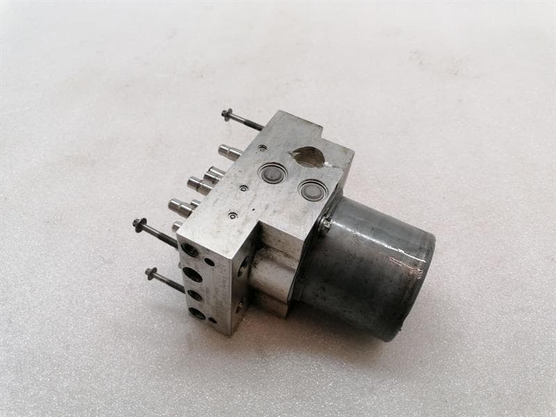 BENTLEY Bentley Continental GT 18-24 3SD A.B.S Pump 975614095B ABS Pump Hydraulic Block