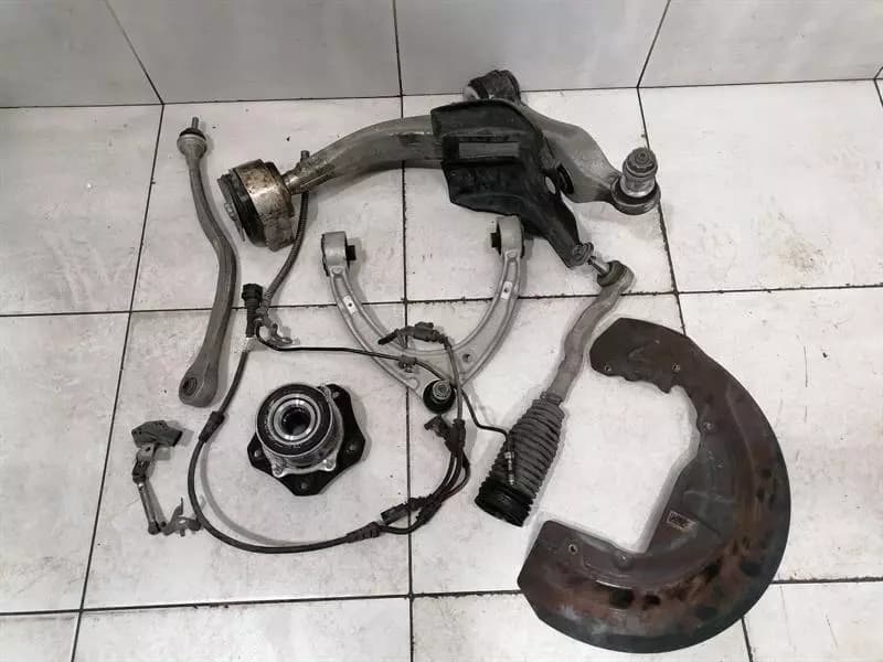 BENTLEY Bentley Continental GT 18-24 3S Right Front Hub 971407246L Front Wheel Bearing Housing