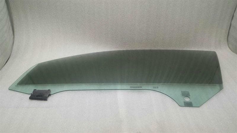 BMW BMW 3 Series E92 left front door glass 7119199 door window front left coupe