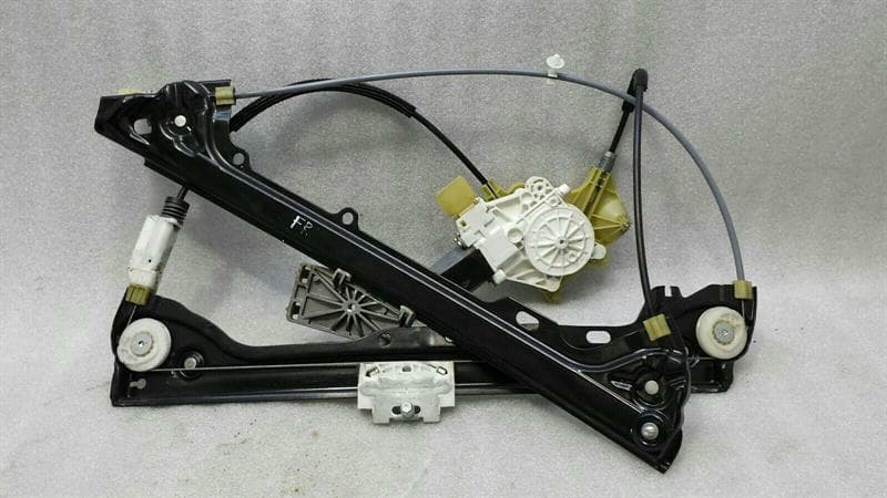 BMW BMW 3 Series E92 Right Front Door Winder 7193456 Window Regulator Front Right