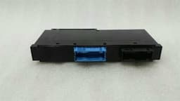 BMW BMW 3 Series E92 Junction Box 9176877 Control Unit — thumbnail 5