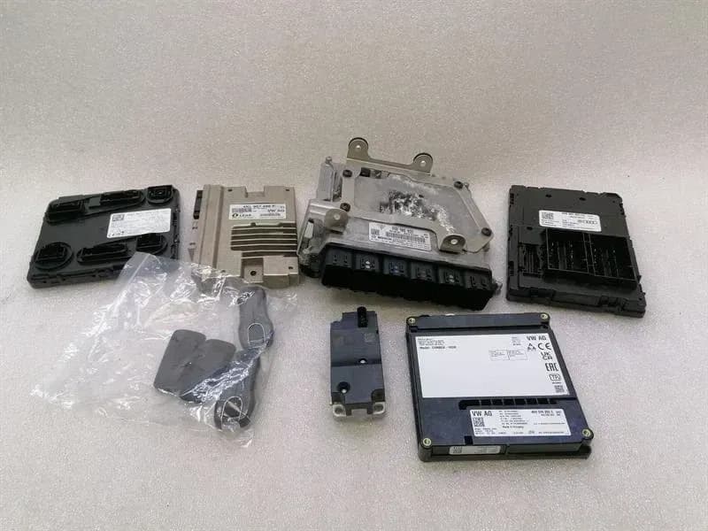 PORSCHE Porsche 911 992 GT3 Engine ECU SET 992906033 SET Engine Control Unit SET 4.0