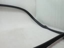 PORSCHE Porsche Cayman 718 GT4RS Door Seal 98153707606 Right Door Seals — thumbnail 3