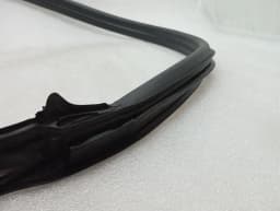 PORSCHE Porsche Cayman 718 GT4RS Door Seal 98153707606 Right Door Seals — thumbnail 5
