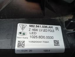 PORSCHE Porsche Cayman 718 GT4RS Right Headlight 982941036ah Spares or Repair Headlight — thumbnail 4