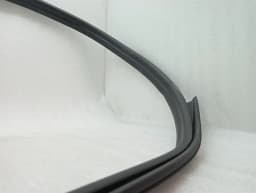PORSCHE Porsche Cayman 718 GT4RS Door Seal 98153707506 Left Door Seals — thumbnail 2