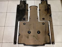 PORSCHE Porsche Cayman 718 GT4RS Undertray 99150460300 Underbody Trim — thumbnail 1