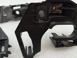 PORSCHE Porsche 911 992 GT3 rear bumper holder bracket 992807886E holder carrier rear — thumbnail 5