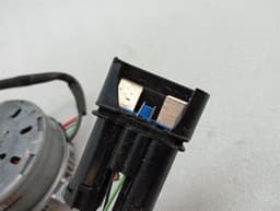 PORSCHE Porsche 911 992 GT3 Turbo Radiator Fan Motor 992959447J Fan Electric Fan — thumbnail 6