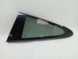 PORSCHE Porsche 911 991 Left Rear 1/4 Glass 99154311110 Door Window 1/4 Rear LH — thumbnail 5