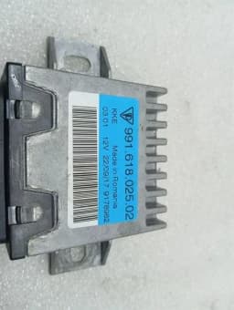 PORSCHE Porsche 911 991 electronic module 99161802502 control unit fuel pump — thumbnail 4