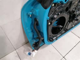 PORSCHE Porsche 911 991 right front door 99153191201 door front right — thumbnail 9