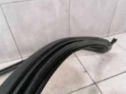 PORSCHE Porsche 911 991 coupe right door seal 99153707610 door seals right — thumbnail 3