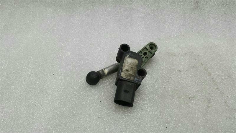 Porsche 911 R 991 Xenon Level Sensor 99163138100 Level Sensor