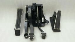 PORSCHE Porsche 911R 991 Gas Pedal + Clutch + Brake Pedal Set Kit Manual RL RHD UK — thumbnail 7